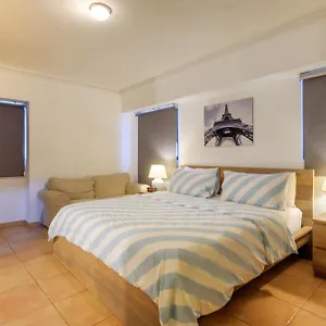 Escape 3br Close To Downtown Mall 6flr In Bella Vista Santo Domingo